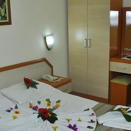 Hotel Club Serena