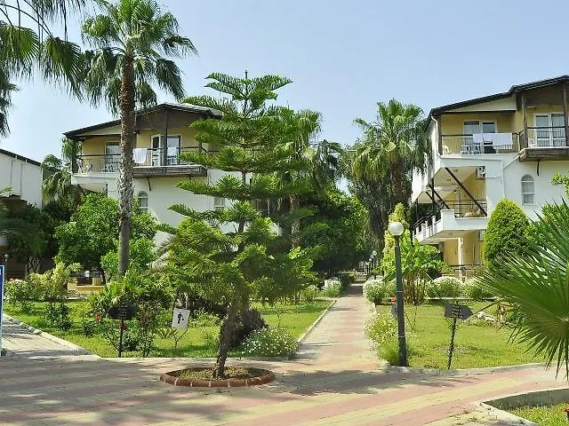 Szálloda Club Serena 3*